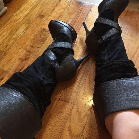 🏴‍☠️ Amazing Knee High Stiletto Pirate Boots - Picture 4 of 6